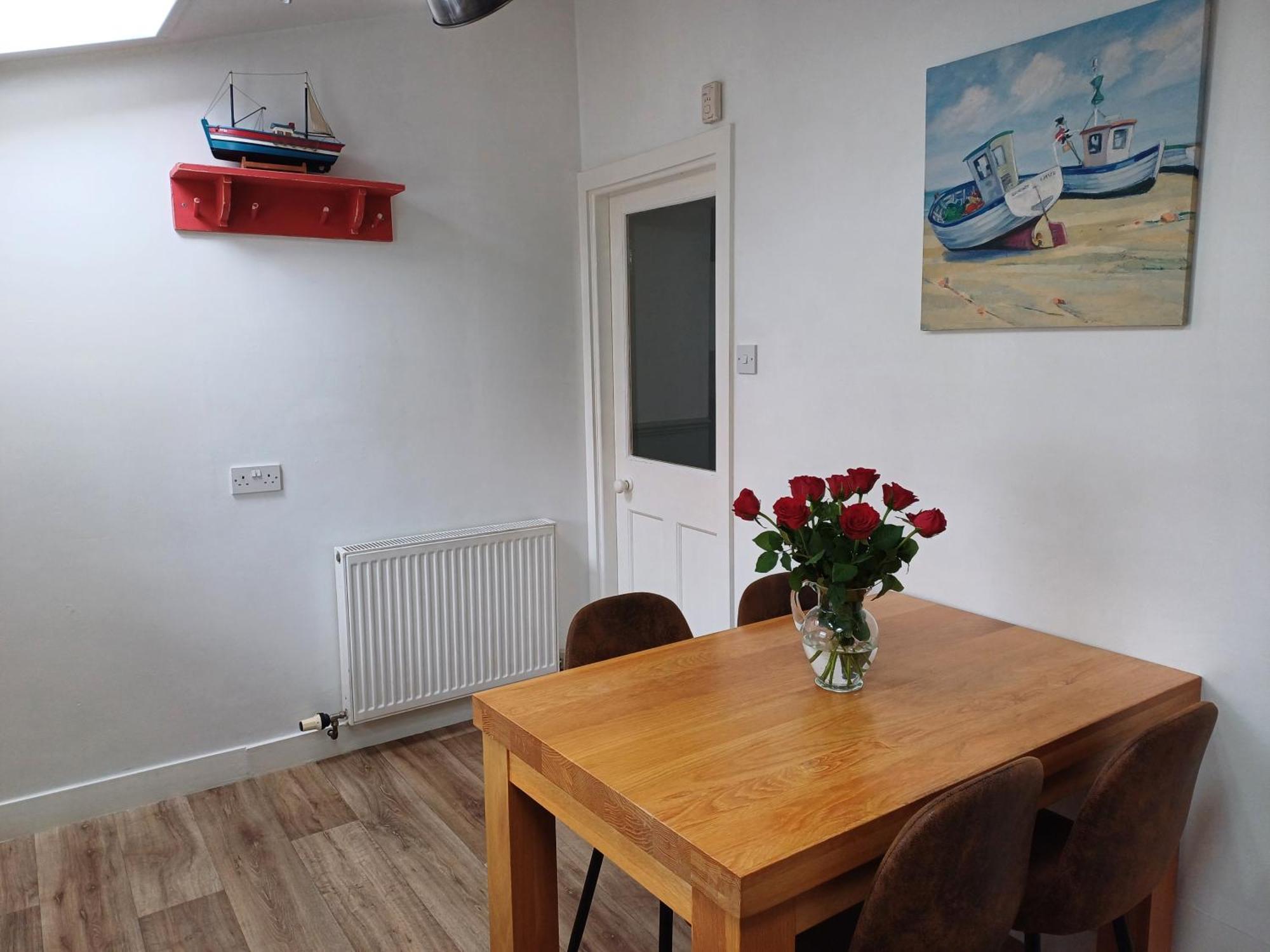 Creel Cottage Кълън Екстериор снимка