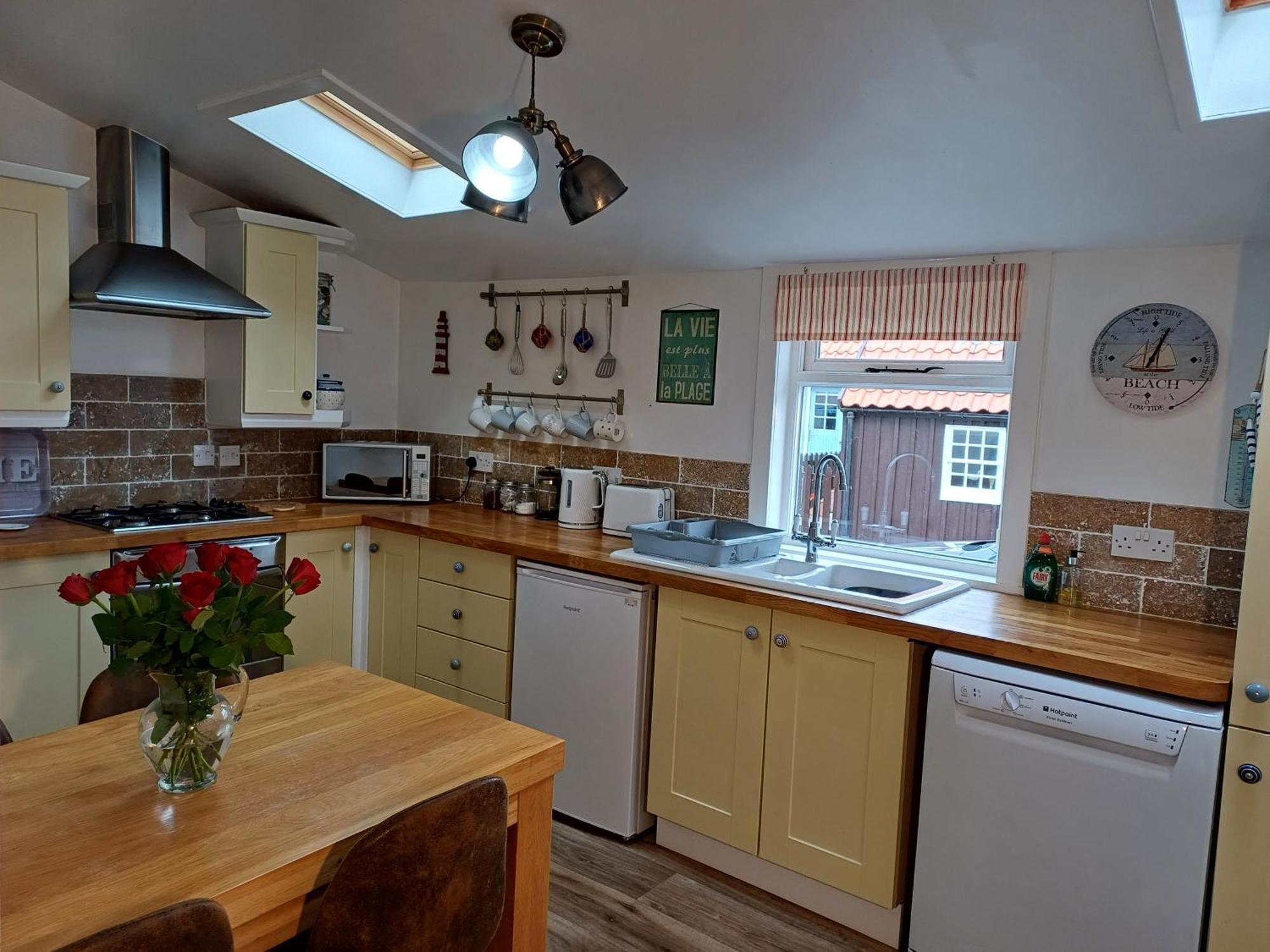 Creel Cottage Кълън Екстериор снимка